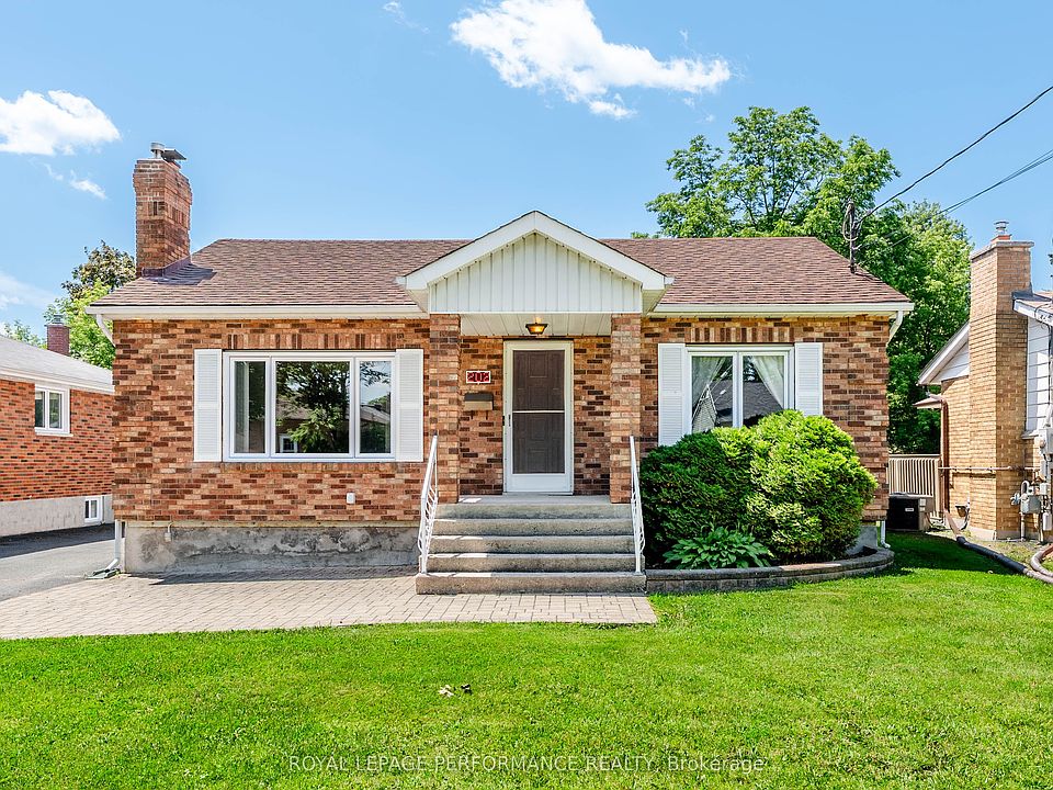 1st image of 202 Susan Ave