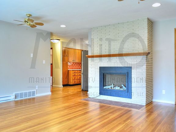 4th image of 1606 S Grand Blvd APT A