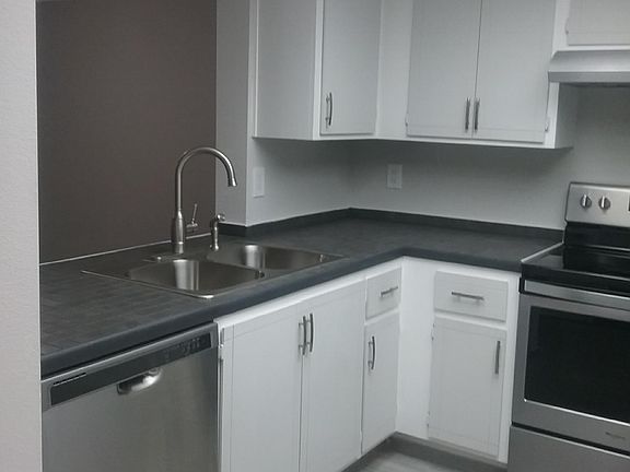 5th image of 1601 W Sunnyside Dr Unit 158