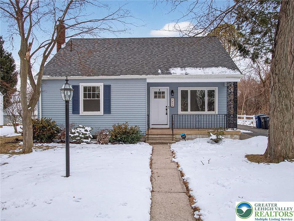 1st image of 1424 N 26th St