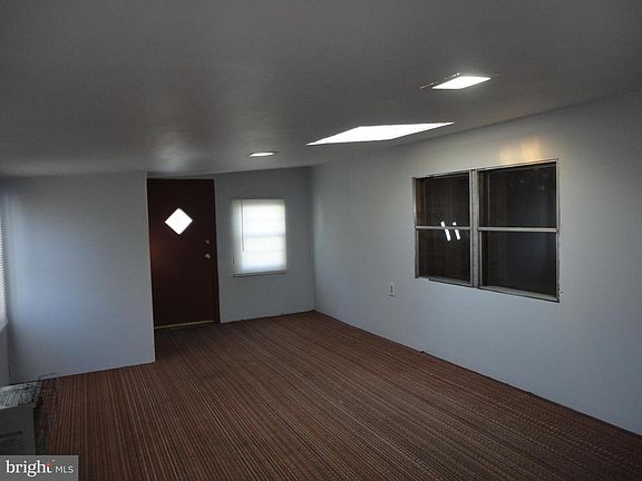 3rd image of 6672 Black Horse Pike #55