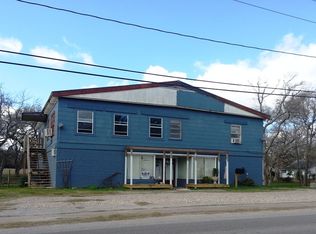 310 Old Angleton Rd, Clute, TX 77531