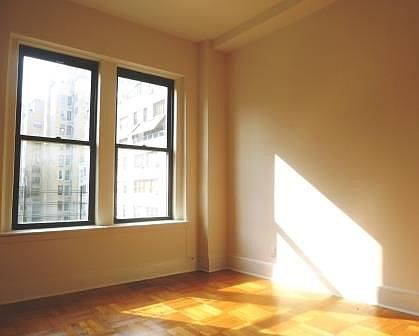 2nd image of 1100 Madison Ave APT 7J