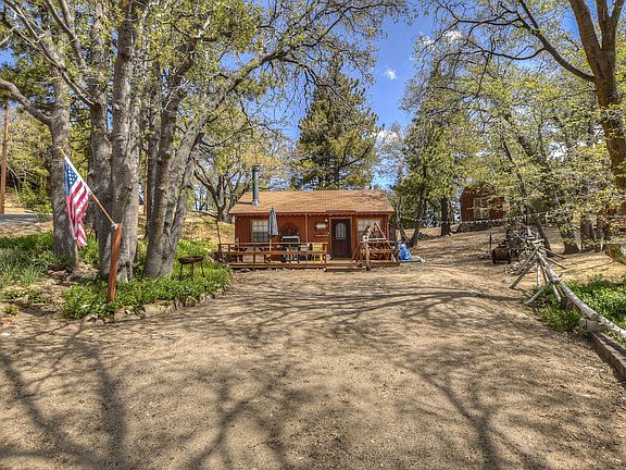 2nd image of 32944 Juniper Ln