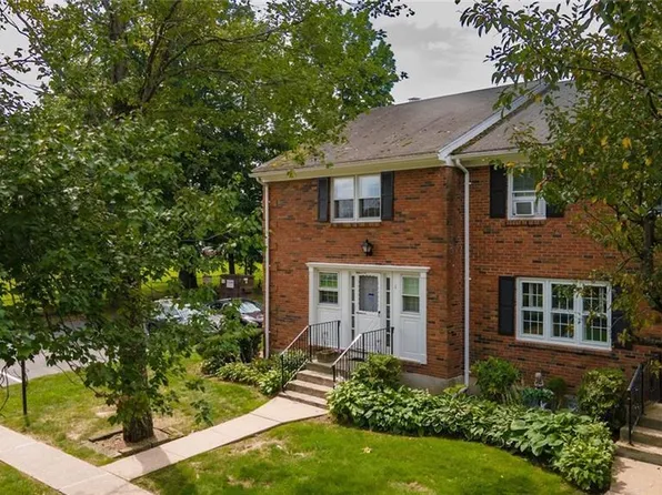 1 Brandywine Lane #1, Suffield, CT 06078