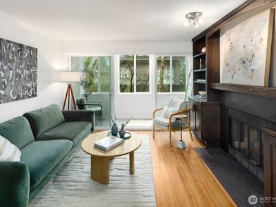 5901 Phinney Avenue N #106, Seattle, WA, 98103