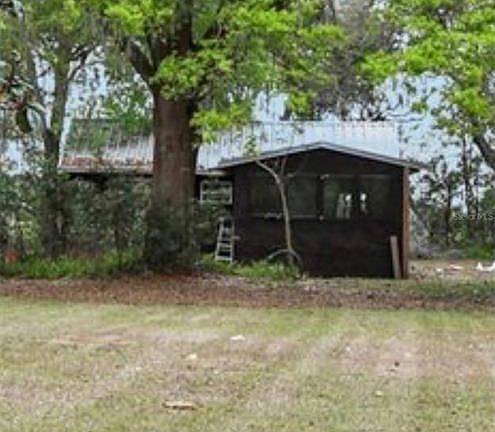 2nd image of 35929 Valleybrook Ave