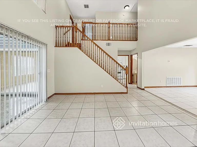 1603 Chatham Cir — Photo 8
