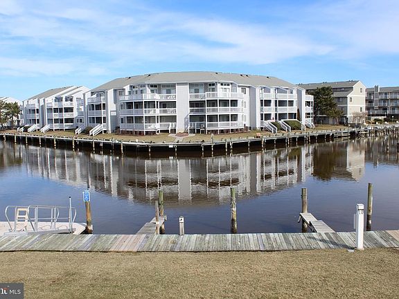 4th image of 206 N Heron Dr #2063D