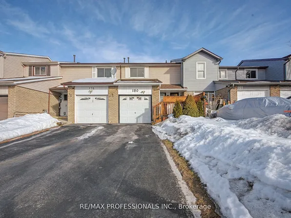 180 Royal Salisbury Way, Brampton, ON L6V 3J9