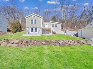 37 Chilmark St, Worcester, MA 01604