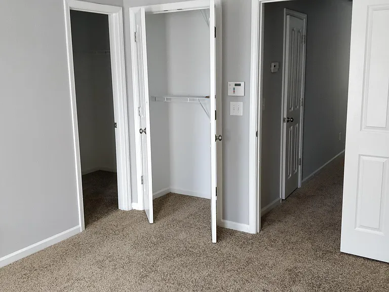 1324 Rising Oak Dr — Photo 11