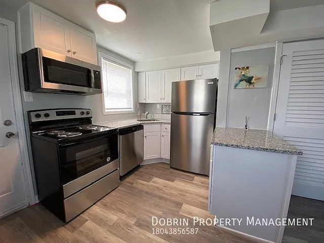2 bed, 725 sqft, $1,450 — Photo 3