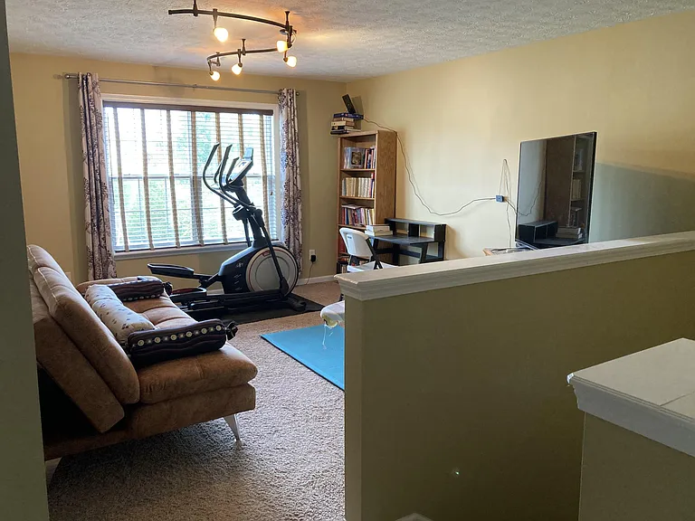 205 S Rockwood Crescent Ct — Photo 18