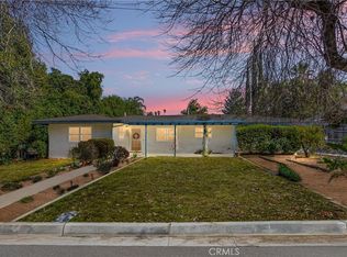 1607 Dwight St, Redlands, CA 92373