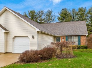 7915 E Pike UNIT M, Norwich, OH 43767