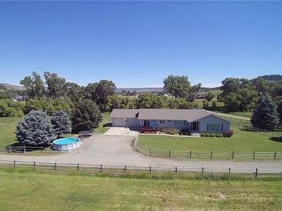 50 Wagon Trail Rd, Columbus, MT, 59019
