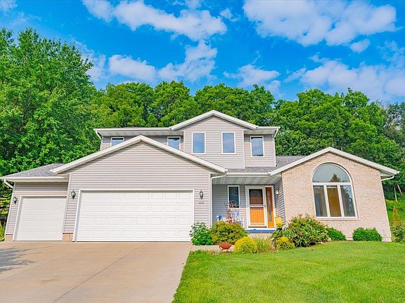 2nd image of 2057 Glacier Cir