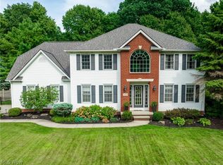 5469 Wixford Ln, Mentor, OH 44060