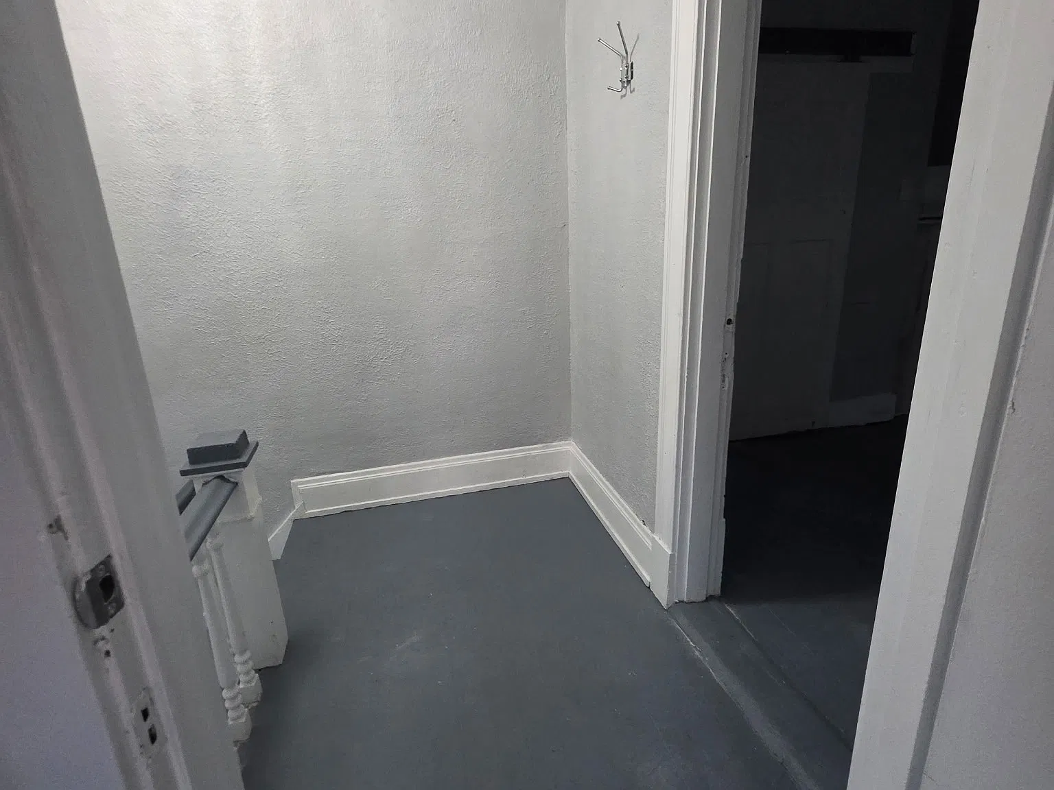 2 bed, 1000 sqft, $1,050 — Photo 4