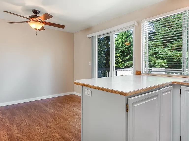623 Harvest Rd — Photo 10