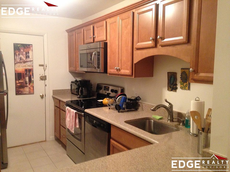 1st image of 804 Centre St #101A