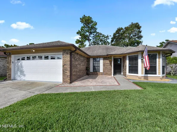 9126 Trevi Cir W, Jacksonville, FL 32257
