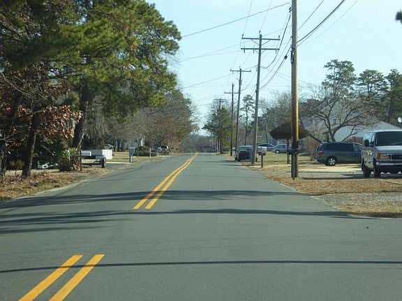 5th image of 1740 Broadway Blvd