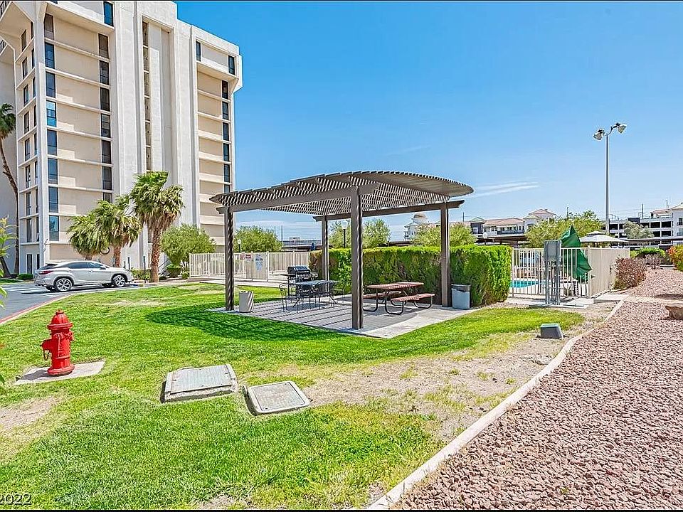 1st image of 3930 University Center Dr #501
