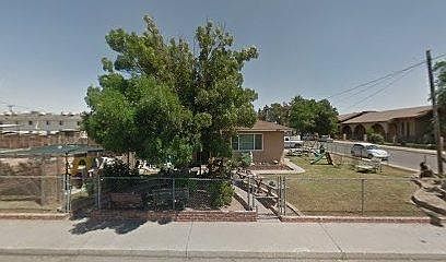 2nd image of 1941 S Cedar Ave