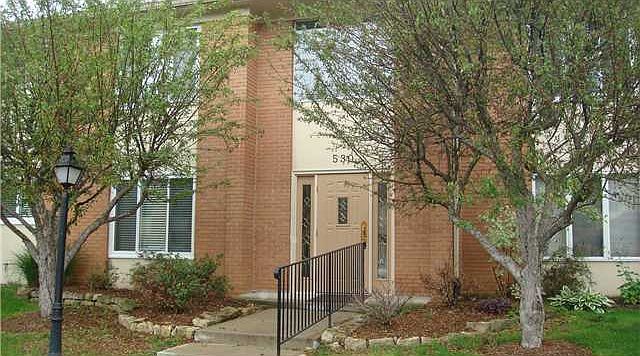 1st image of 584 E Hunters Dr APT D