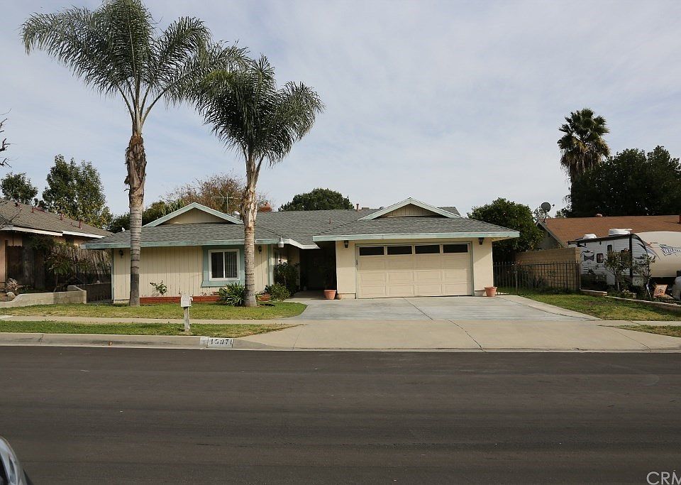 1st image of 15071 Beechwood Ln