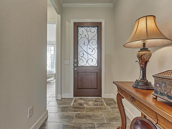 5th image of 132 Chestnut Bay