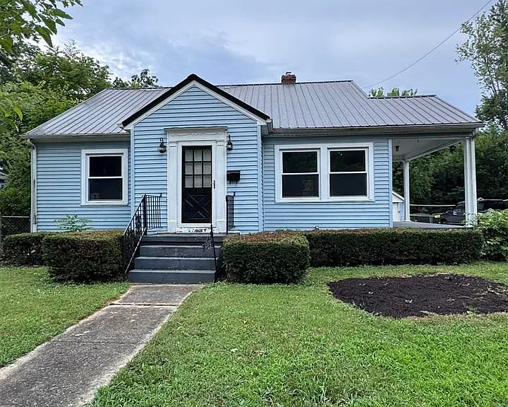 625 N Main St — Photo 1