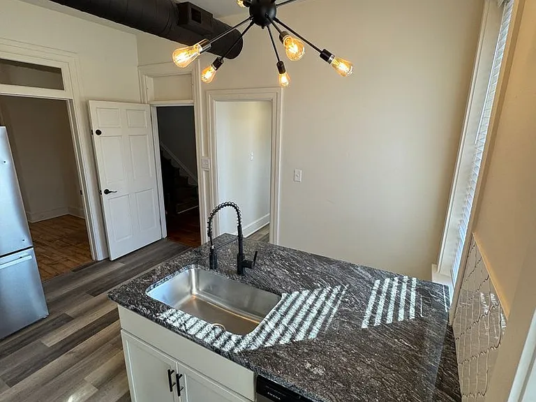 45 S Prince St #47 — Photo 2