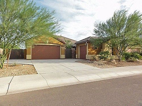 1st image of 15725 W Berkeley Dr