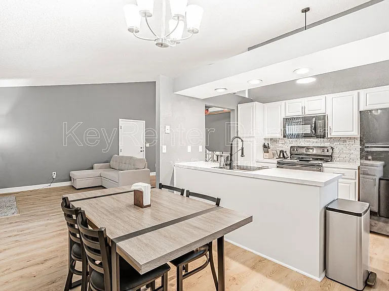18747 E Carmel Cir — Photo 23
