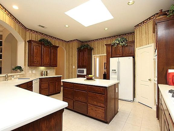 Open Kitchen with Island