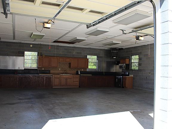 5th image of 3607 Gibson Rd