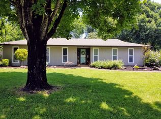 612 Gulfwood Rd, Knoxville, TN 37923