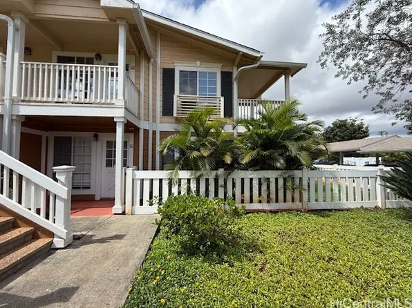 94-586 Lumiauau St APT N104, Waipahu, HI 96797