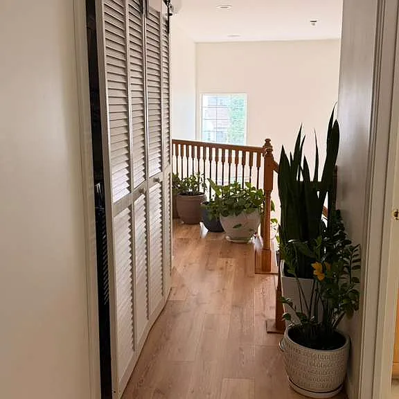 CORRIDOR VIEW