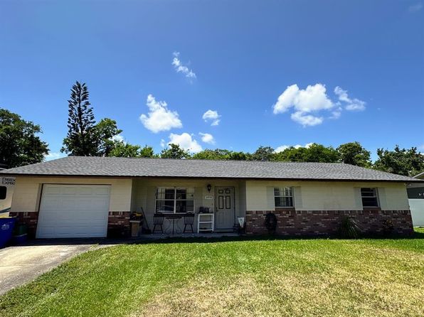 2816 Travelers Palm Dr, Edgewater, FL 32141