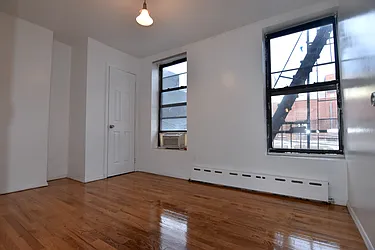 Rented by Triplemint