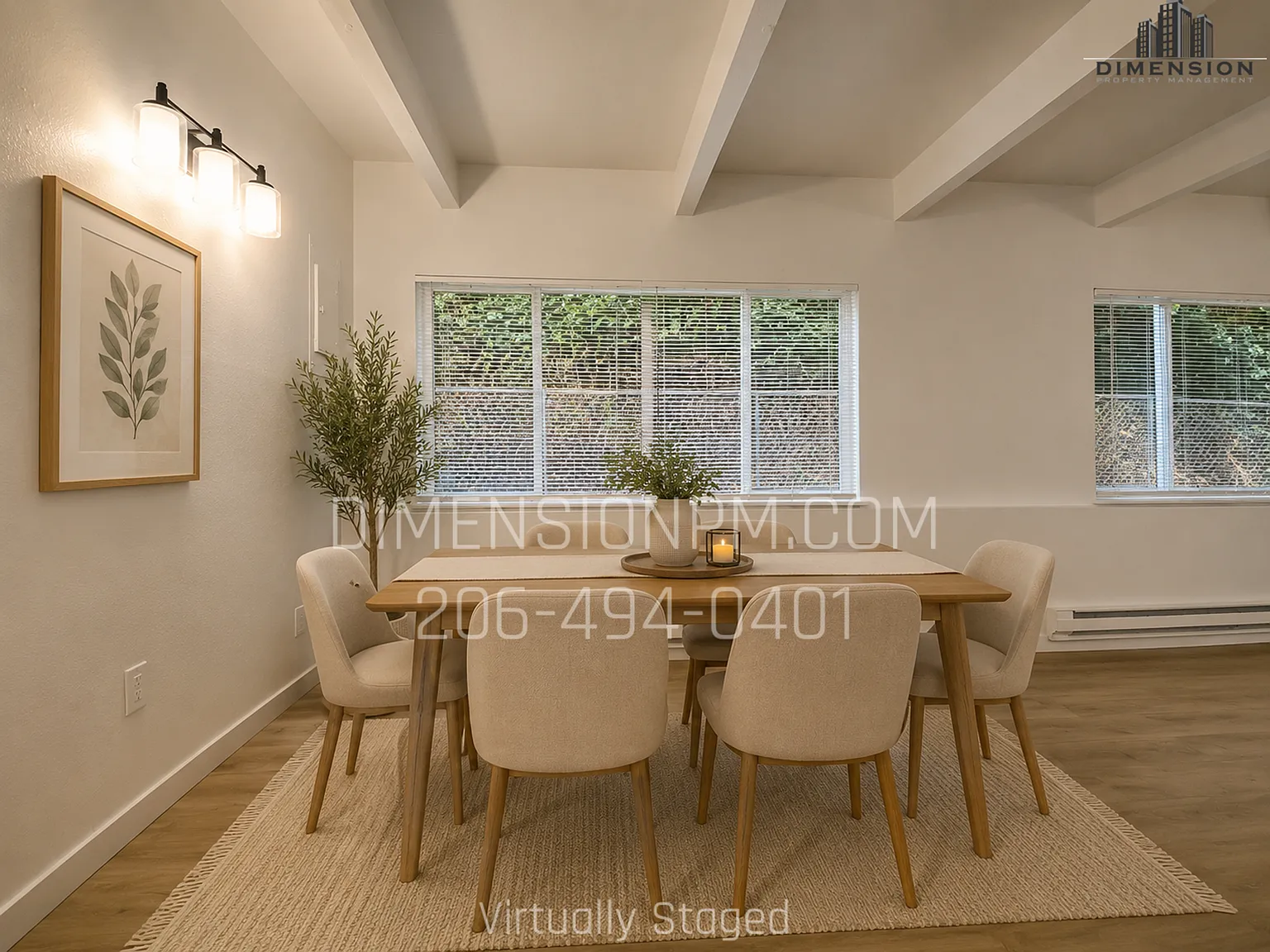 Charming Townhouse Style Duplex — Photo 2