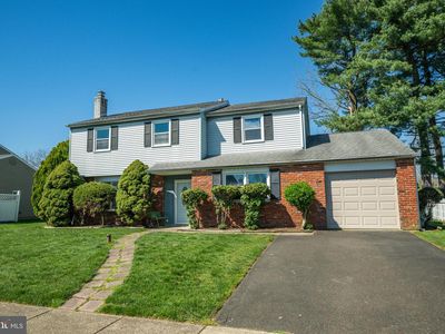 11 Maplewood Dr, Levittown, PA, 19056