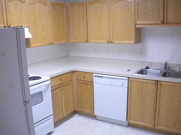 4th image of 31135 Paradise Cmns APT 621