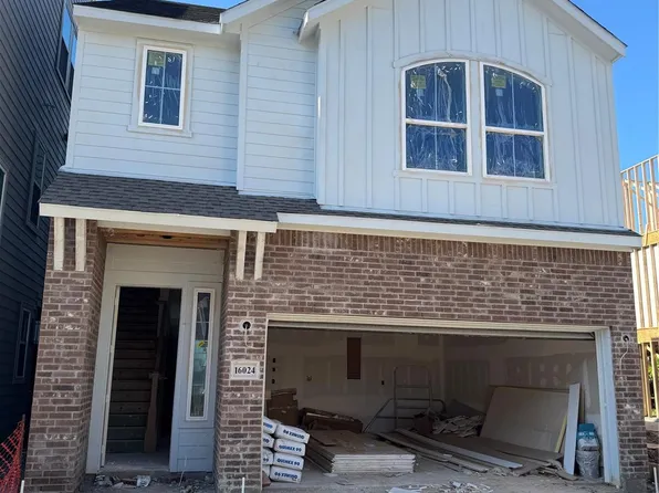 16024 Hayes Park Dr, Houston, TX 77079