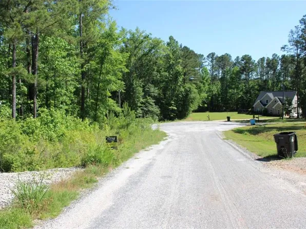 343 S Singley Dr, Locust Grove, GA 30248