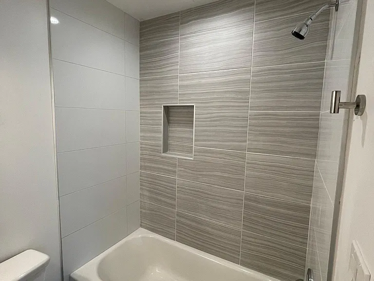 13224 Filmore St #1/2 — Photo 7